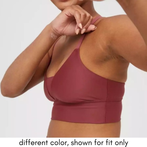 NEW Aerie Offline Shine Racerback Sports Bra Black Small - Picture 6 of 15